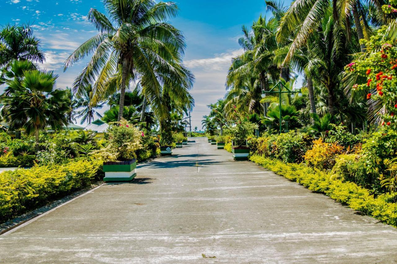 Grand West Villas Nadi Exterior photo