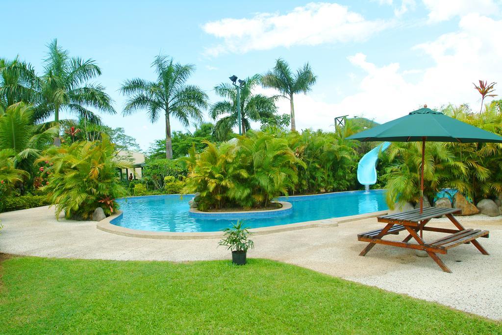 Grand West Villas Nadi Exterior photo