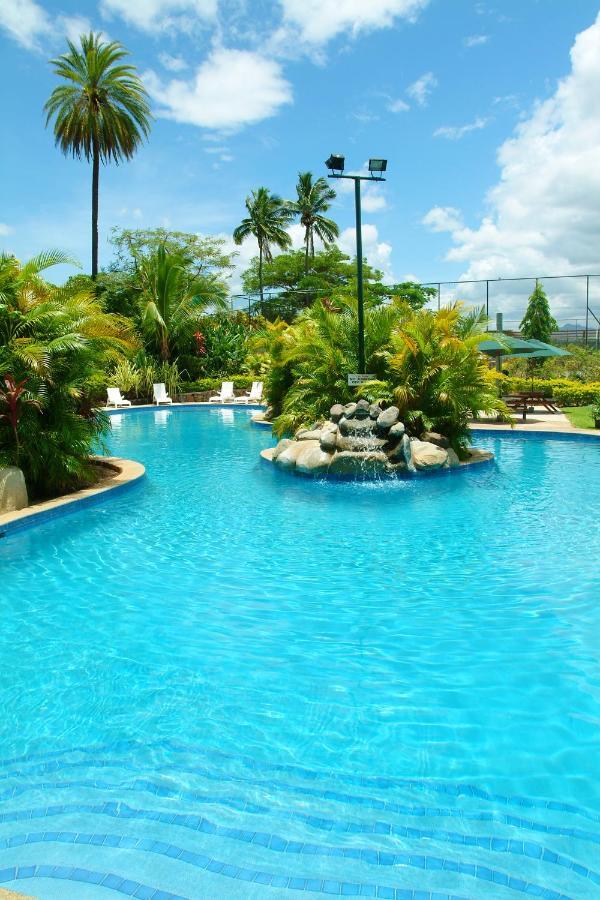 Grand West Villas Nadi Exterior photo